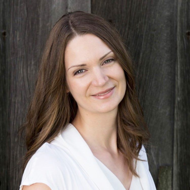 photo of author-illustrator Rebecca Bender